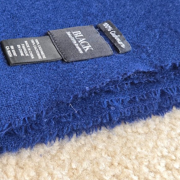 Black Saks Fifth Avenue Woven Cashmere Scarf Blue - Picture 13 of 15